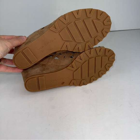 NEW Via Spiga Latanya Wedge peep toe Tan Size 9 - Picture 11 of 13